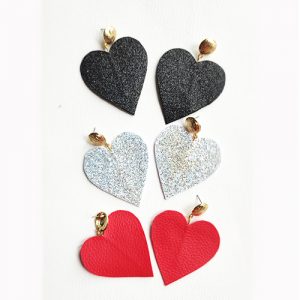 Boucles d'oreilles grand coeur 