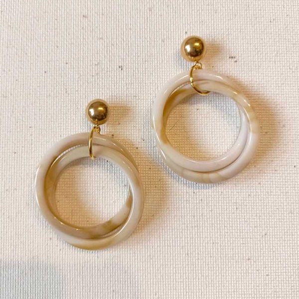 Boucles d'oreilles double anneaux – Image 3