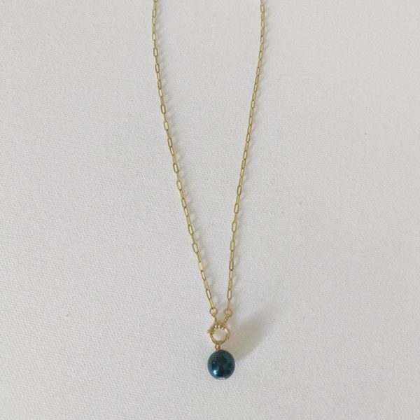 Collier chaîne avec charm, boule grise