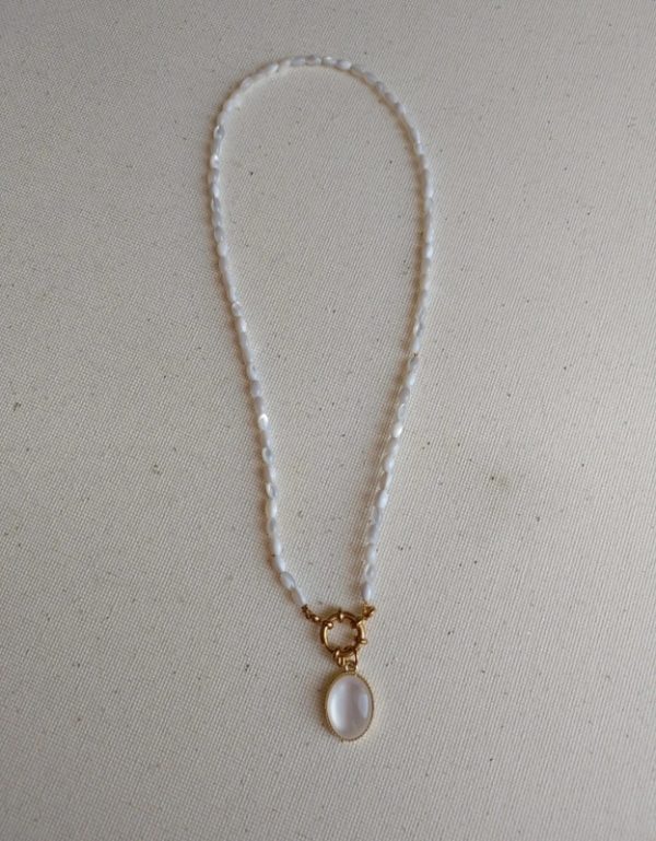 Collier perles de coquillages et charm – Image 5